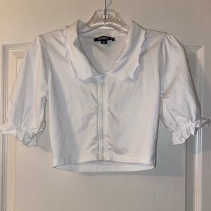 White zip up crop top